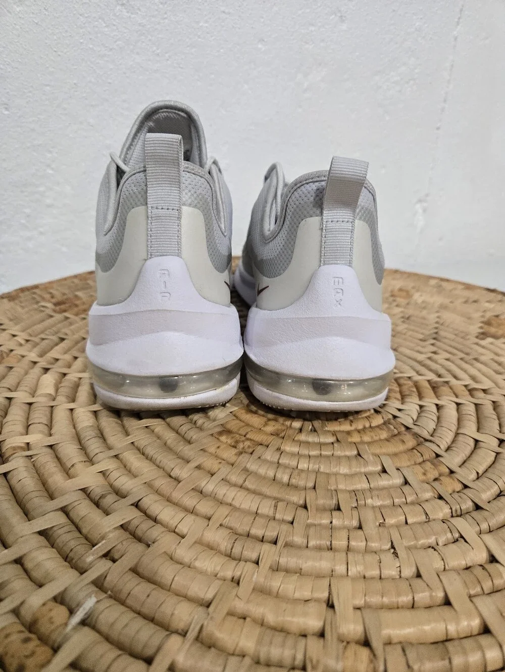 Nike Air Max Axis White Sneakers